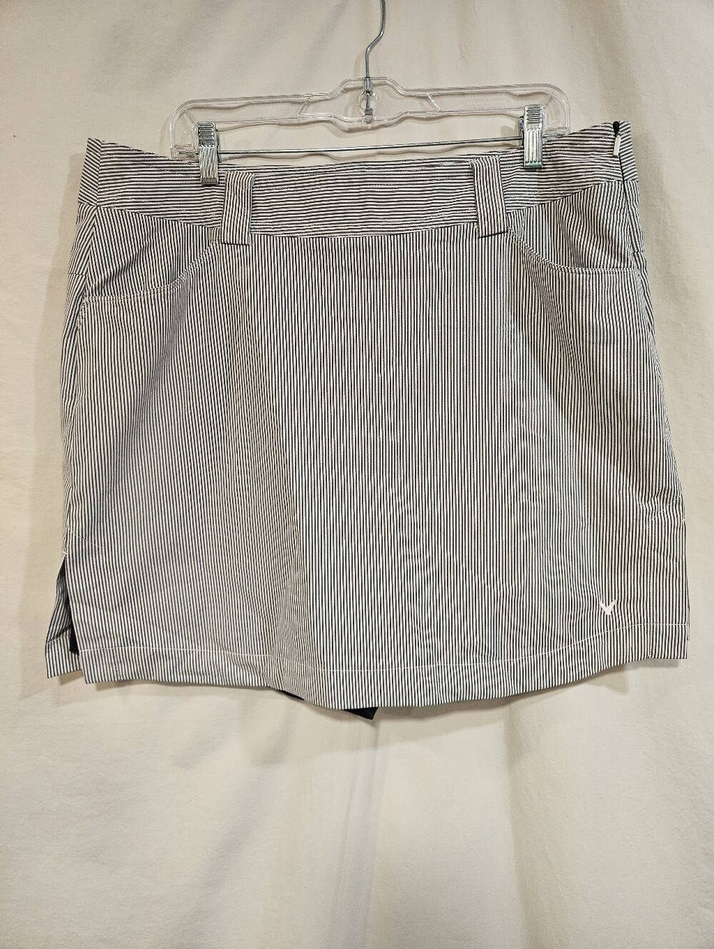 🤍 Callaway Striped Black & White Women’s Skort